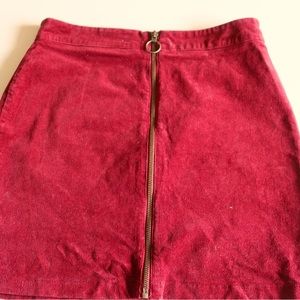 Women’s Forever 21 Burgundy Mini Skirt with Zipper front